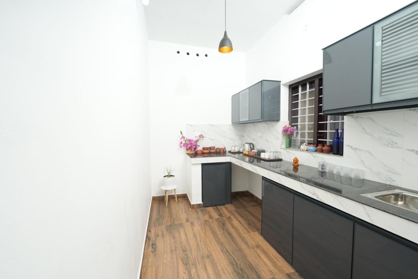 Villa Mantraa Varkala Ngoại thất bức ảnh